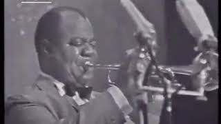 Louis Armstrong  Hello Dolly  LIVE in Berlin 1965 [upl. by Bondy]