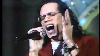 MARC ANTHONY quotVIVIR LO NUESTROquot EN SOLITARIO [upl. by Tita]