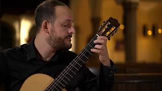 Bach Toccata and Fugue BWV 565  Tariq Harb guitar [upl. by Asreht476]