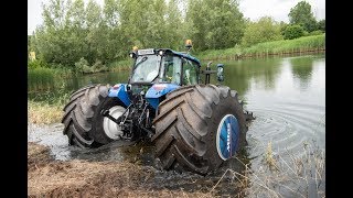 New Holland Sea Horse dives into lake  ONBOARD [upl. by Berstine]