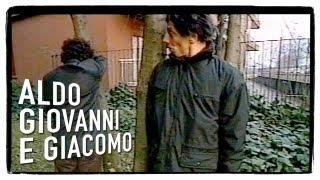 Il nascondino  Gli Svizzeri di Aldo Giovanni e Giacomo [upl. by Arej]