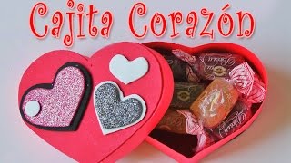 Manualidades para regalar en San Valentin  Cajita corazón [upl. by Eentihw]