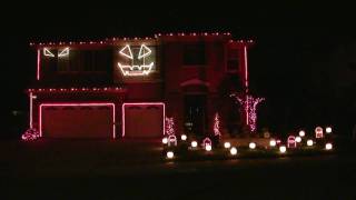 Halloween Light Show 2010 HD  Thriller  Michael Jackson [upl. by Itirp]