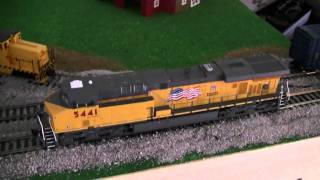 HO Scale Intermountain ES44AC Review [upl. by Koenig]