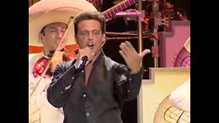 Luis Miguel  Sabes una cosa  Live En Vivo En concierto [upl. by Claudette701]