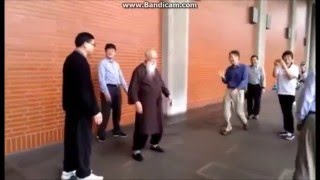 Tai Chi Grand Master uses chi field to expel multiple attackers [upl. by Aneed]