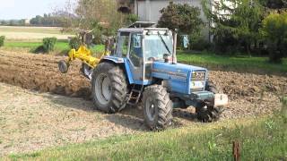 Landini 13000 in aratura [upl. by Yednarb]